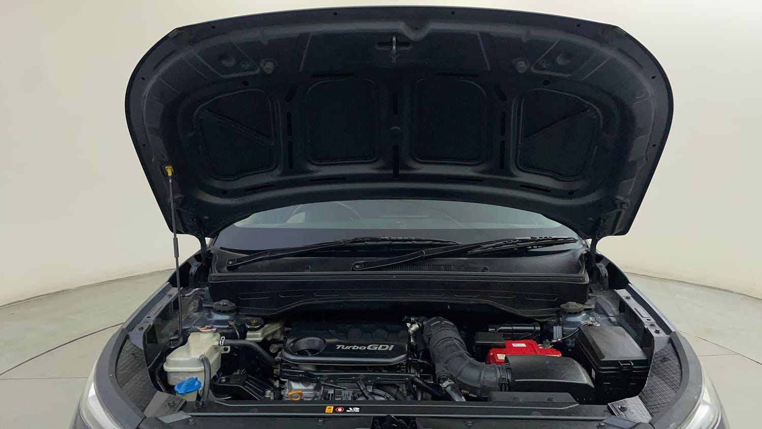Used 2019 Hyundai Venue SX Plus 1.0 Turbo DCT Petrol Automatic engine ENGINE & BONNET OPEN FRONT VIEW