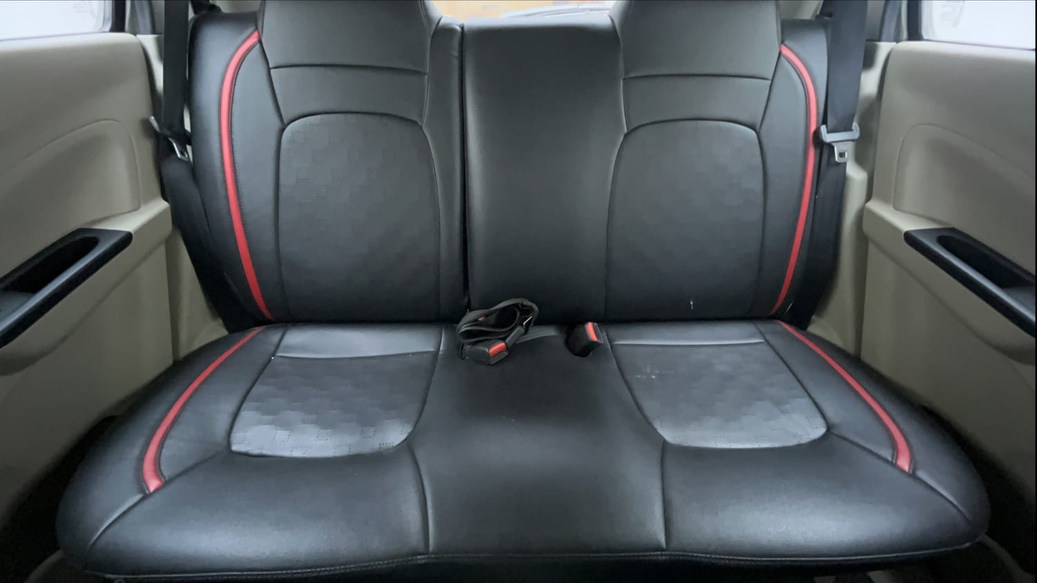 Used 2018 Maruti Suzuki Celerio ZXi (O) AMT Petrol Automatic interior REAR SEAT CONDITION VIEW