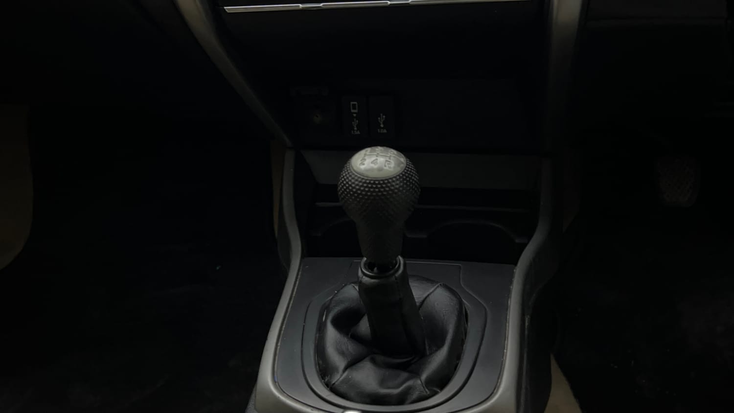 Used 2022 Honda City 4th Generation V Petrol Petrol Manual interior GEAR  KNOB VIEW