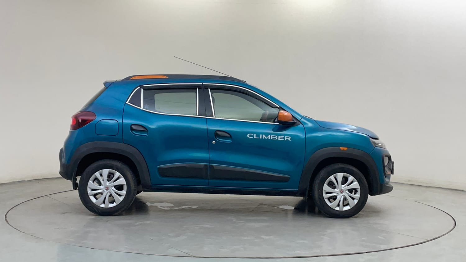 Used 2020 Renault Kwid CLIMBER 1.0 Opt Petrol Manual exterior RIGHT SIDE VIEW