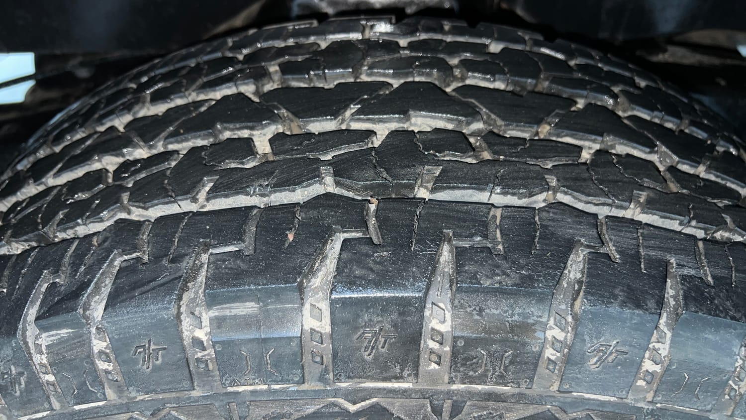 Used 2024 Mahindra Thar LX Hard Top Petrol AT RWD Petrol Automatic tyres RIGHT REAR TYRE TREAD VIEW