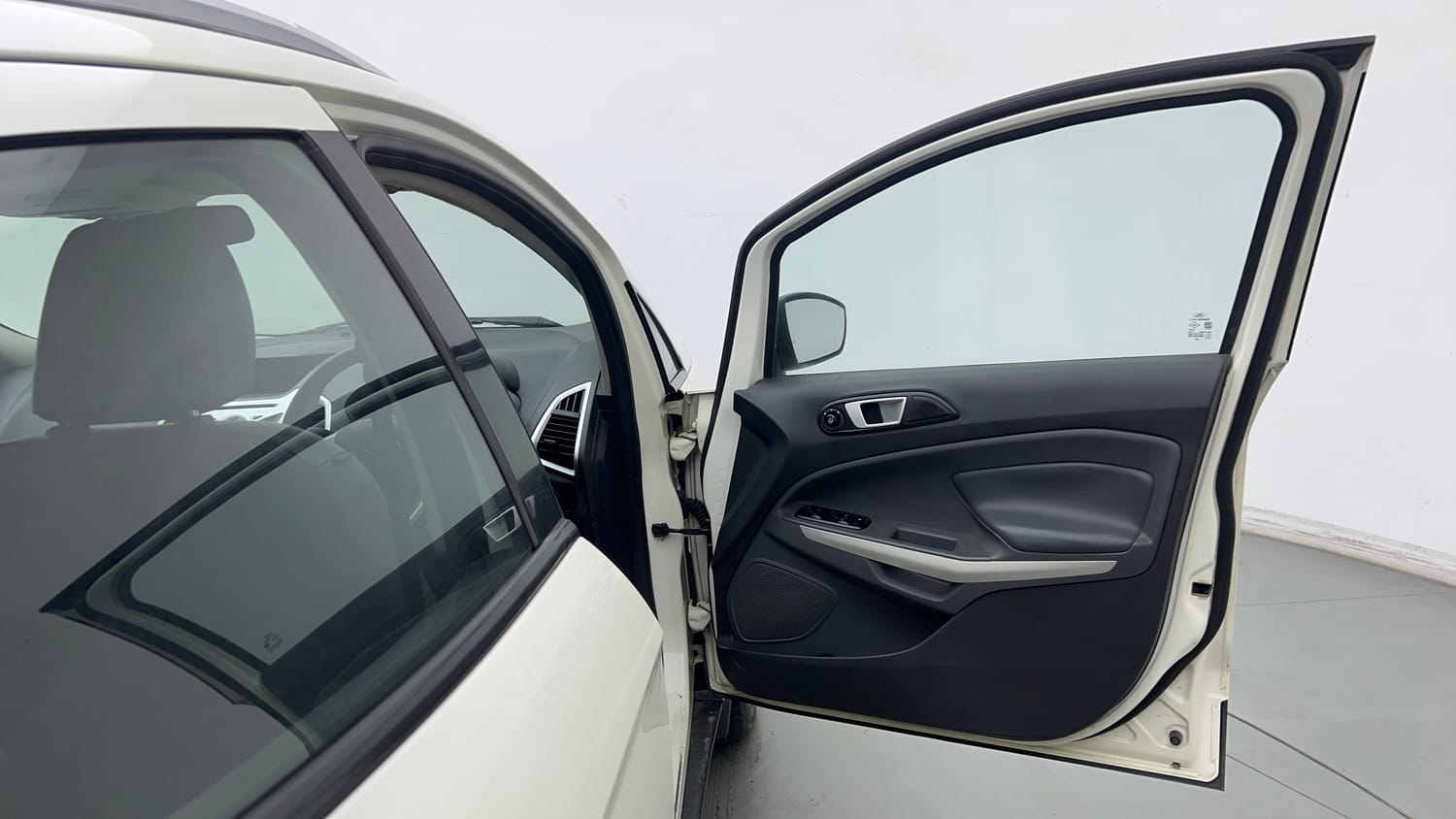 Used 2014 Ford EcoSport Titanium 1.0 Ecoboost (Opt) Petrol Manual interior RIGHT FRONT DOOR OPEN VIEW