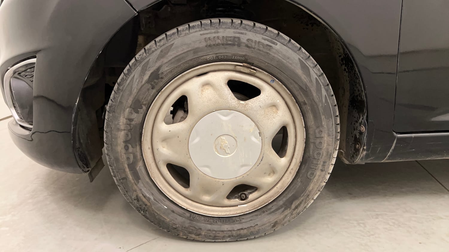 Used 2014 Chevrolet Beat LT Petrol Petrol Manual tyres LEFT FRONT TYRE RIM VIEW