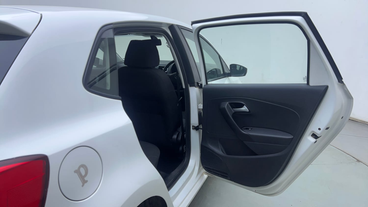 Used 2017 Volkswagen Polo Comfortline 1.2L (P) Petrol Manual interior RIGHT REAR DOOR OPEN VIEW