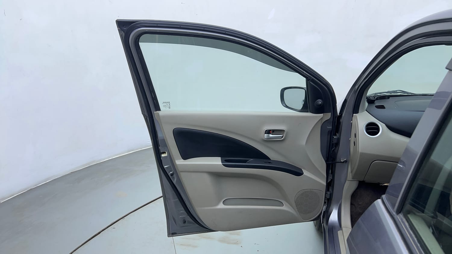 Used 2016 Maruti Suzuki Celerio VXi Petrol Manual interior LEFT FRONT DOOR OPEN VIEW