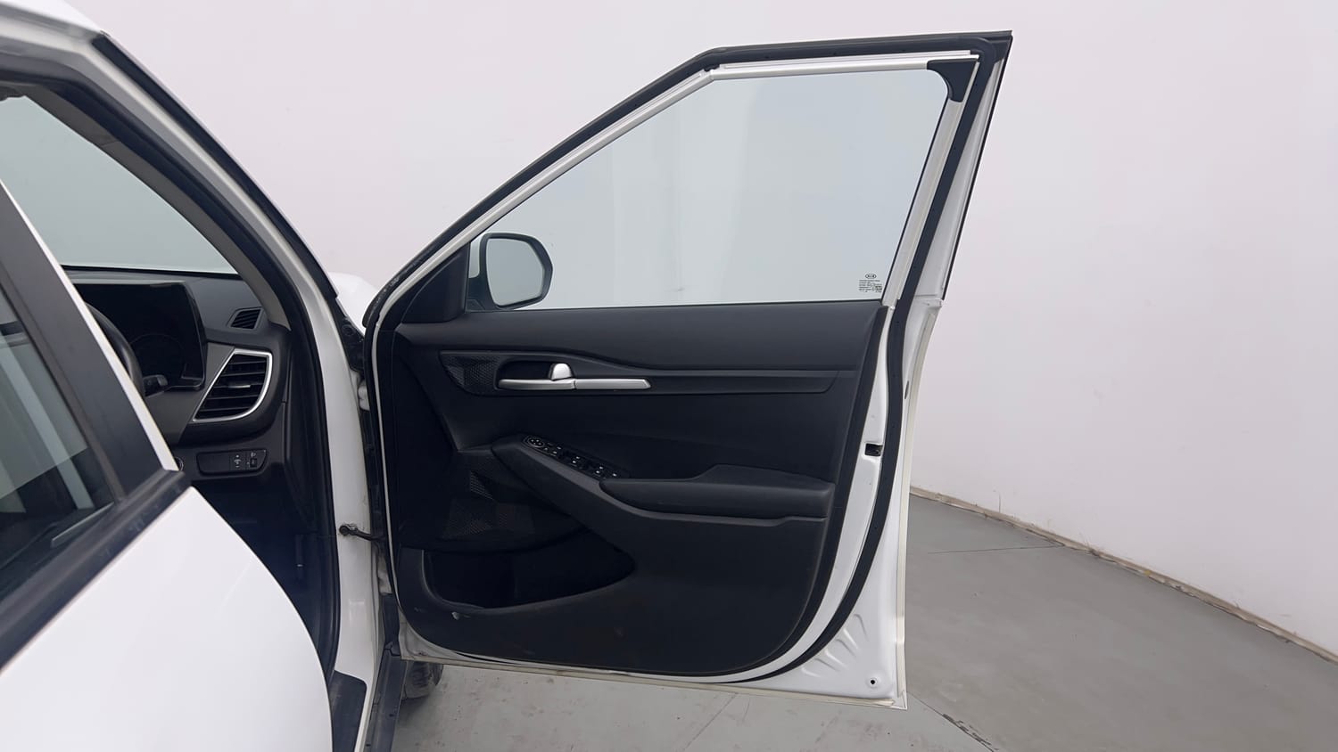 Used 2019 Kia Seltos HTK Plus AT 1.5 Diesel Diesel Automatic interior RIGHT FRONT DOOR OPEN VIEW