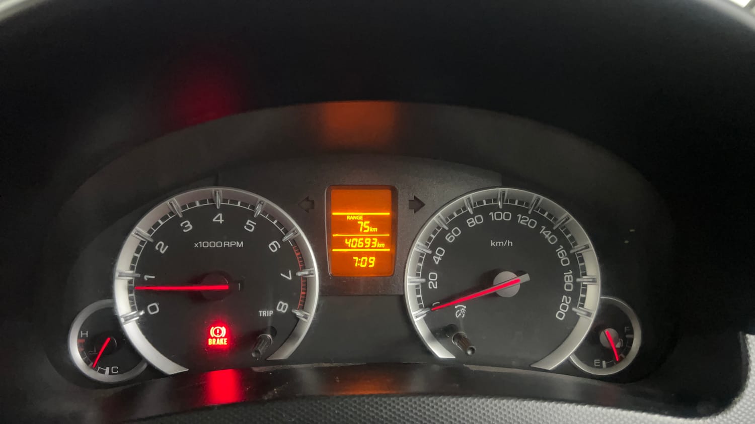 Used 2014 Maruti Suzuki Swift VXi Petrol Manual interior CLUSTERMETER VIEW