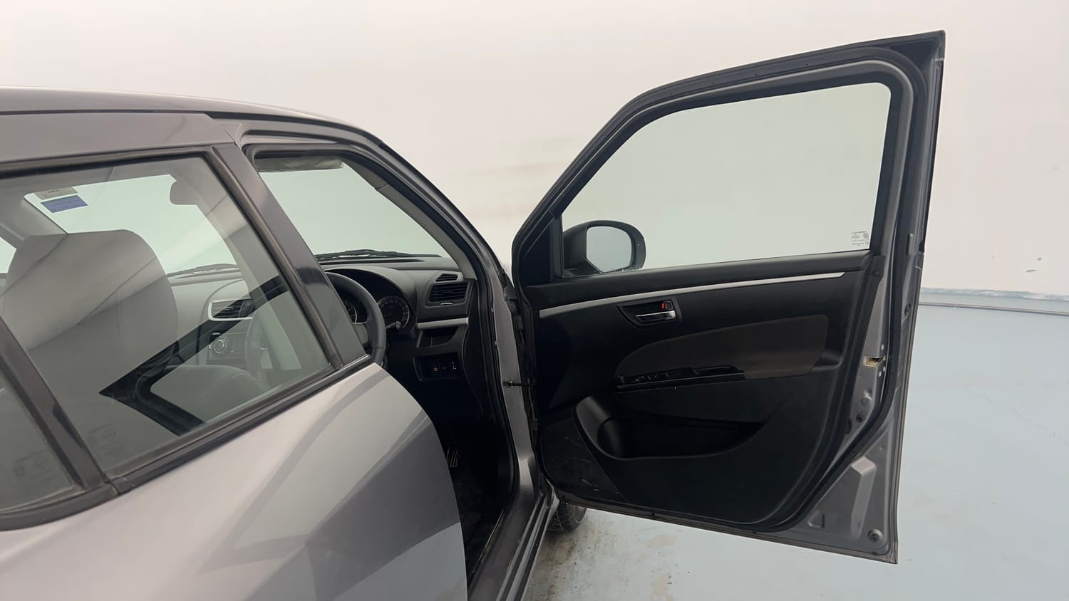 Used 2014 Maruti Suzuki Swift VXi Petrol Manual interior RIGHT FRONT DOOR OPEN VIEW