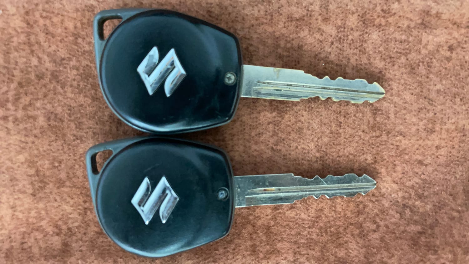 Used 2019 Maruti Suzuki Swift VXi AMT Petrol Automatic extra CAR KEY VIEW