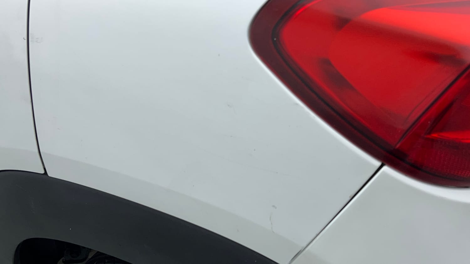 Used 2018 Renault Kwid 1.0 RXT Petrol Manual dents MINOR SCRATCH