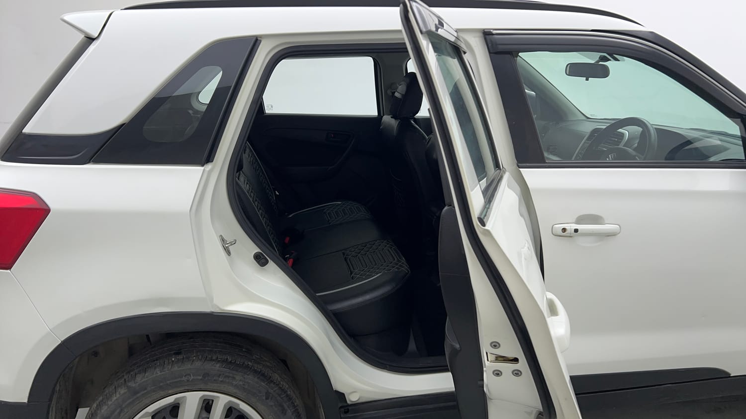 Used 2021 maruti-suzuki Vitara Brezza VXi Petrol Manual interior RIGHT SIDE REAR DOOR CABIN VIEW