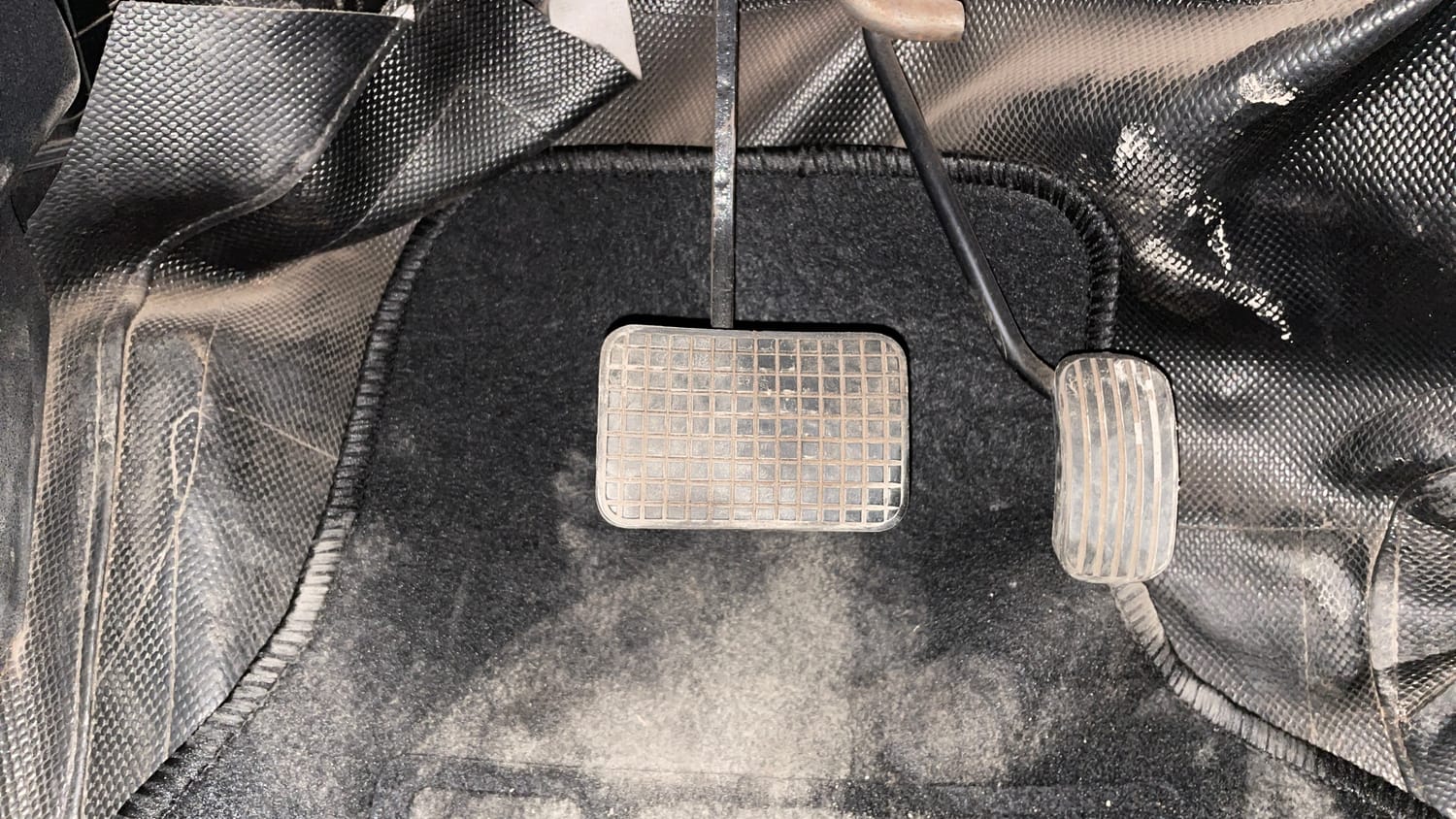 Used 2021 Tata Tiago XZA Plus Petrol Automatic interior PEDALS VIEW