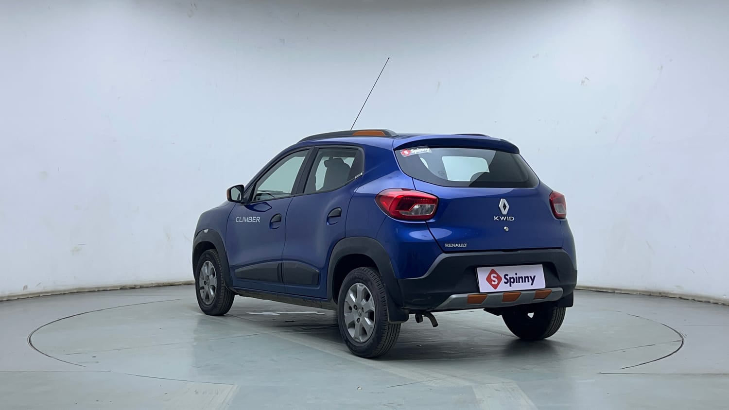 Used 2018 Renault Kwid CLIMBER 1.0 Petrol Manual exterior LEFT REAR CORNER VIEW