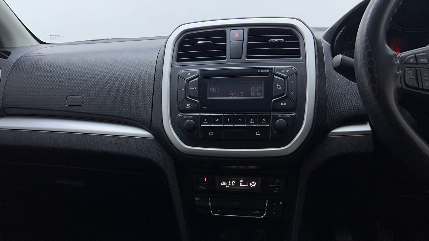 Used 2021 maruti-suzuki Vitara Brezza VXi Petrol Manual top_features Integrated (in-dash) music system