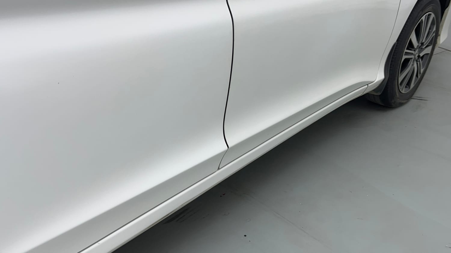 Used 2022 Honda City 4th Generation V Petrol Petrol Manual dents MINOR DENT