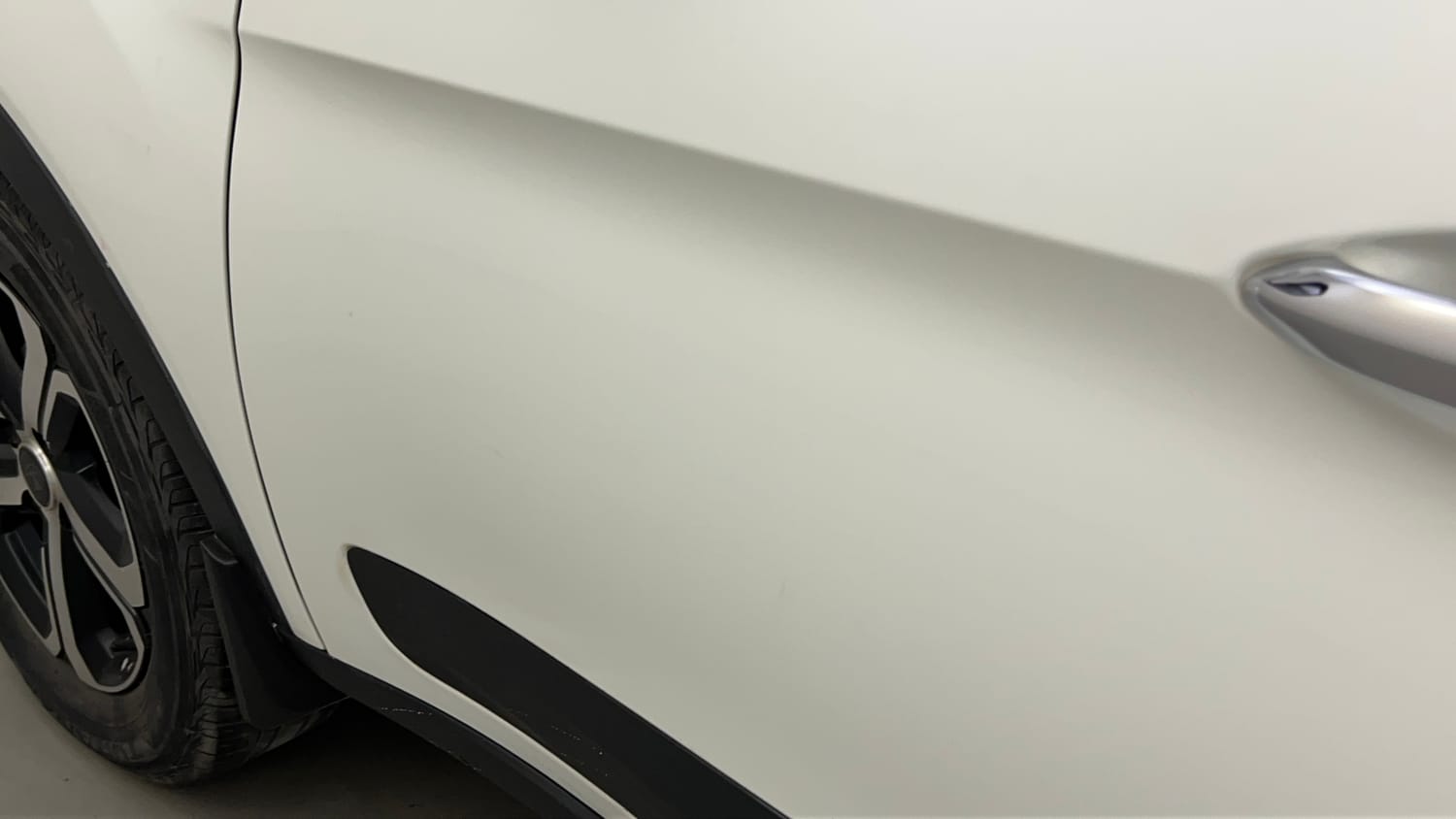 Used 2023 Tata Nexon XZA Plus Petrol Automatic dents MINOR SCRATCH