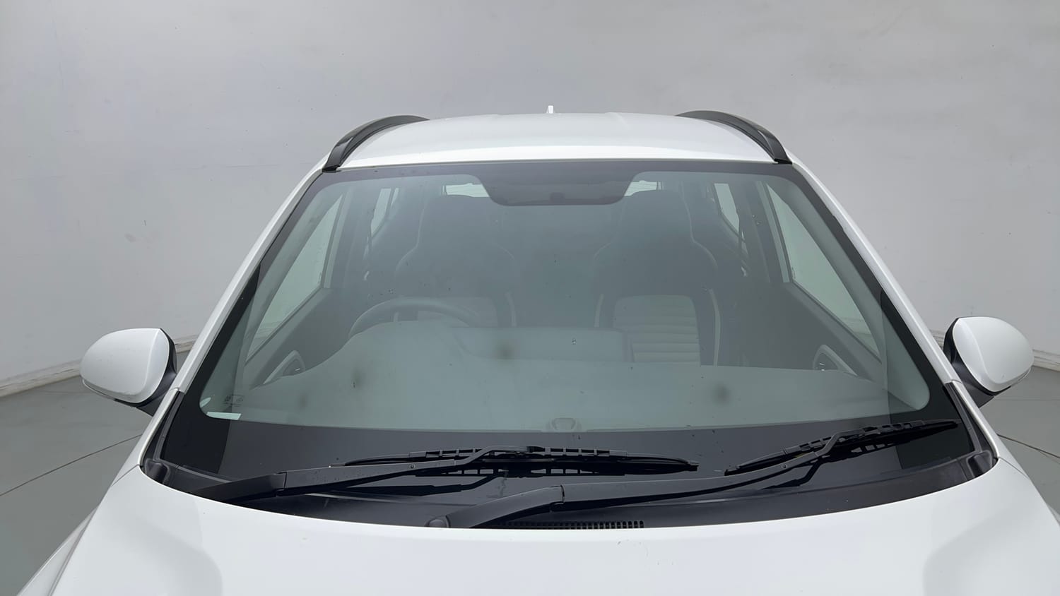 Used 2022 Hyundai Grand i10 Nios Sportz 1.2 Kappa VTVT CNG Cng Manual exterior FRONT WINDSHIELD VIEW