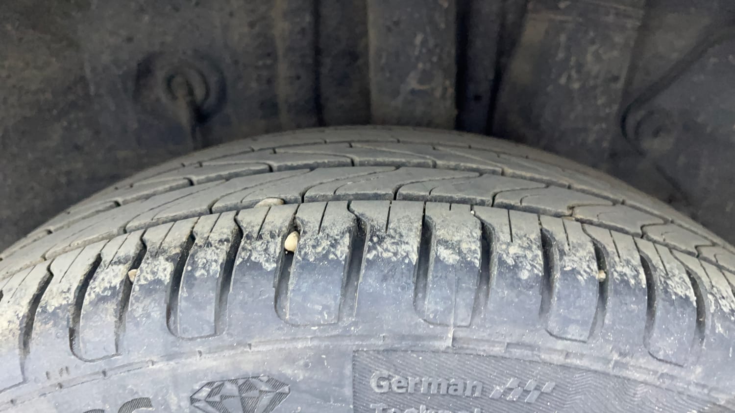 Used 2016 Hyundai Elite i20 Asta 1.2 Petrol Manual tyres LEFT REAR TYRE TREAD VIEW