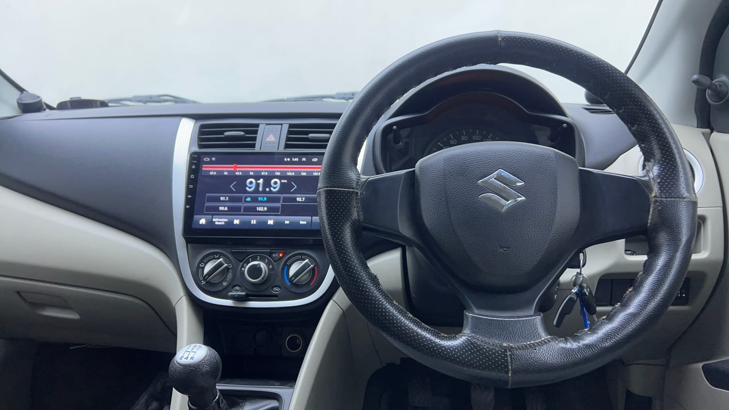Used 2016 Maruti Suzuki Celerio VXi Petrol Manual interior STEERING VIEW