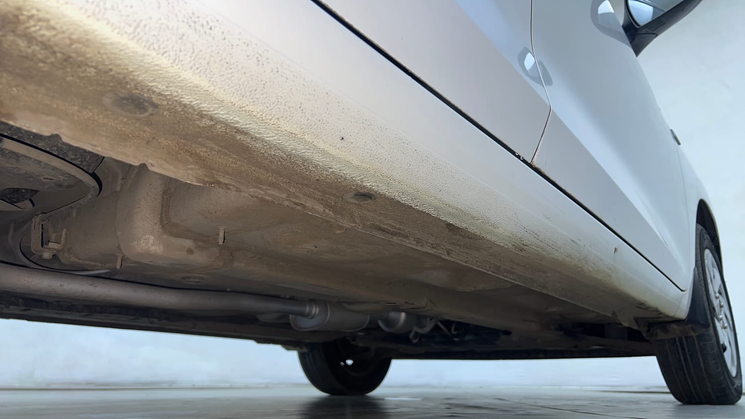 Used 2021 Hyundai Santro Asta AMT Petrol Automatic extra REAR RIGHT UNDERBODY VIEW