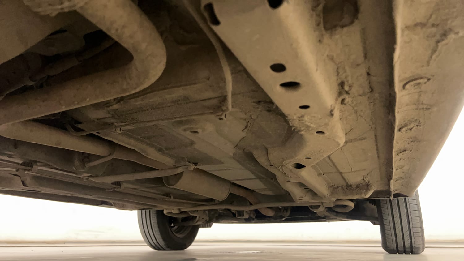 Used 2022 Tata Tigor XZ Plus CNG Cng Manual extra REAR RIGHT UNDERBODY VIEW