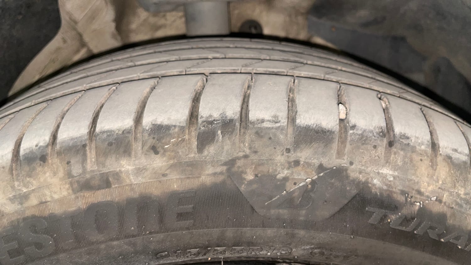 Used 2021 MG Motors Hector Sharp 1.5 Petrol CVT Petrol Automatic tyres RIGHT FRONT TYRE TREAD VIEW