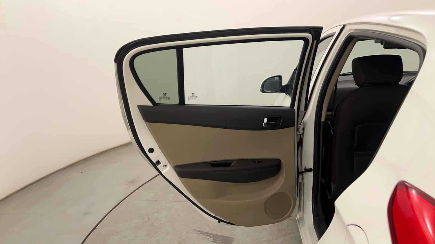 Used 2012 Hyundai i20 Asta 1.2 Petrol Manual interior LEFT REAR DOOR OPEN VIEW