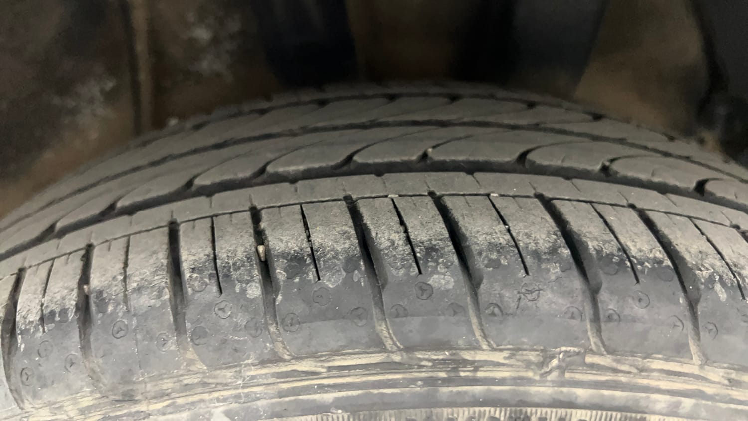 Used 2022 Hyundai Aura SX 1.2 Petrol Petrol Manual tyres LEFT REAR TYRE TREAD VIEW