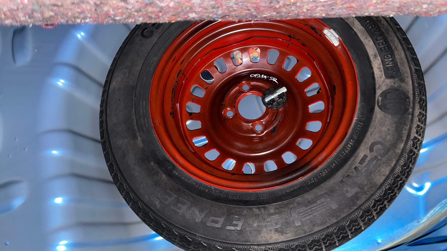 Used 2022 Renault Kiger RXZ AMT Petrol Automatic tyres SPARE TYRE VIEW