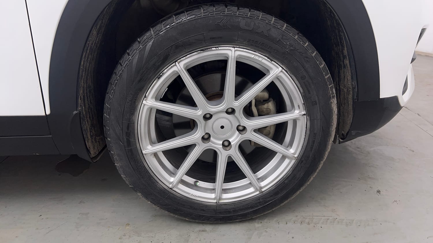 Used 2019 Kia Seltos HTK Plus AT 1.5 Diesel Diesel Automatic tyres RIGHT FRONT TYRE RIM VIEW