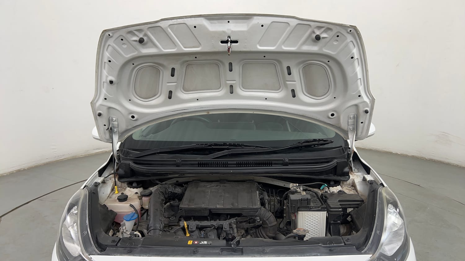Used 2022 Hyundai Aura SX 1.2 Petrol Petrol Manual engine ENGINE & BONNET OPEN FRONT VIEW