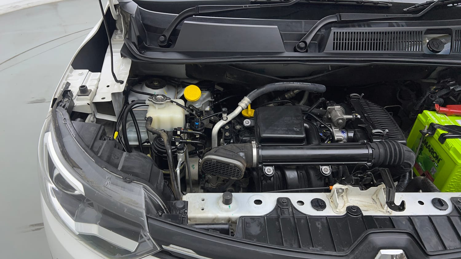 Used 2021 Renault Triber RXZ Petrol Manual engine ENGINE RIGHT SIDE VIEW