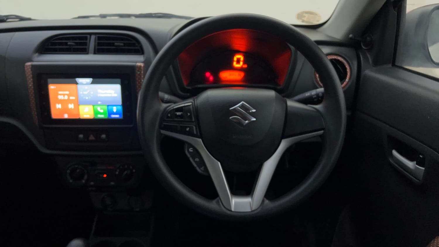 Used 2024 Maruti Suzuki Alto K10 VXi Plus AGS Petrol Automatic top_features Steering mounted controls