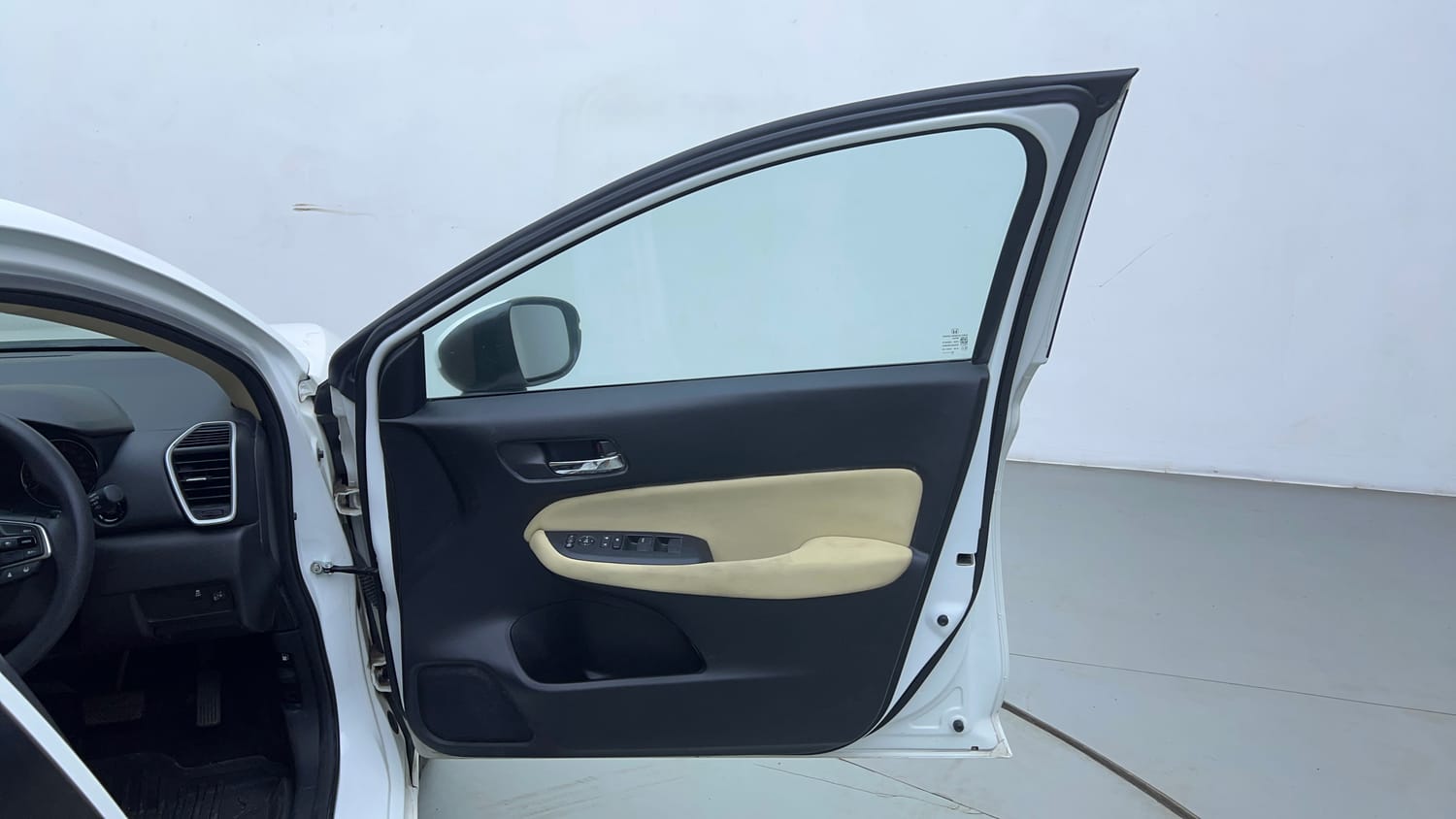 Used 2024 Honda City V Petrol CVT Petrol Automatic interior RIGHT FRONT DOOR OPEN VIEW