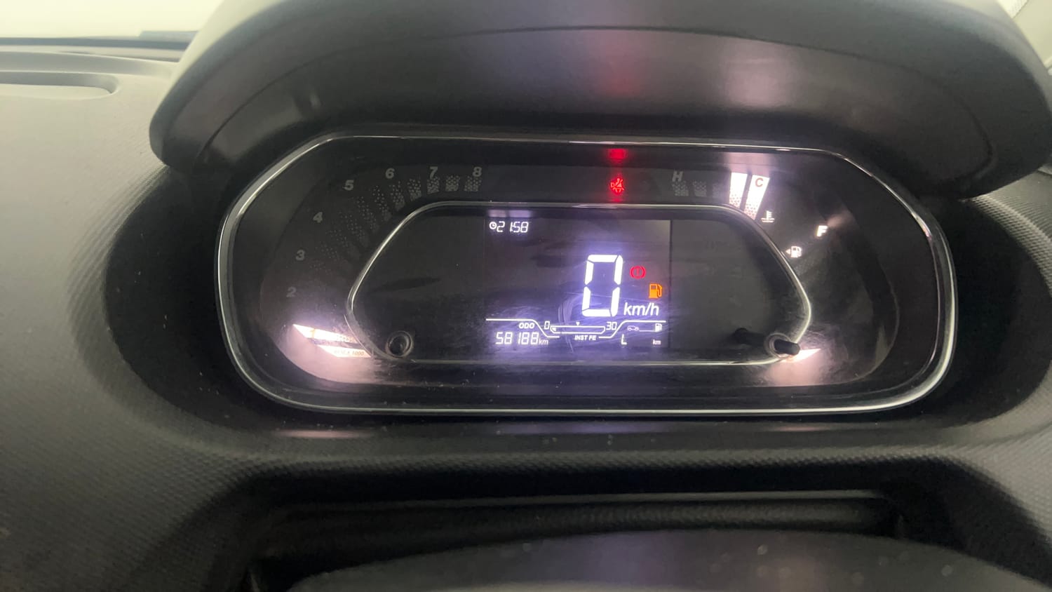Used 2022 Tata Tiago XZ Petrol Manual interior CLUSTERMETER VIEW