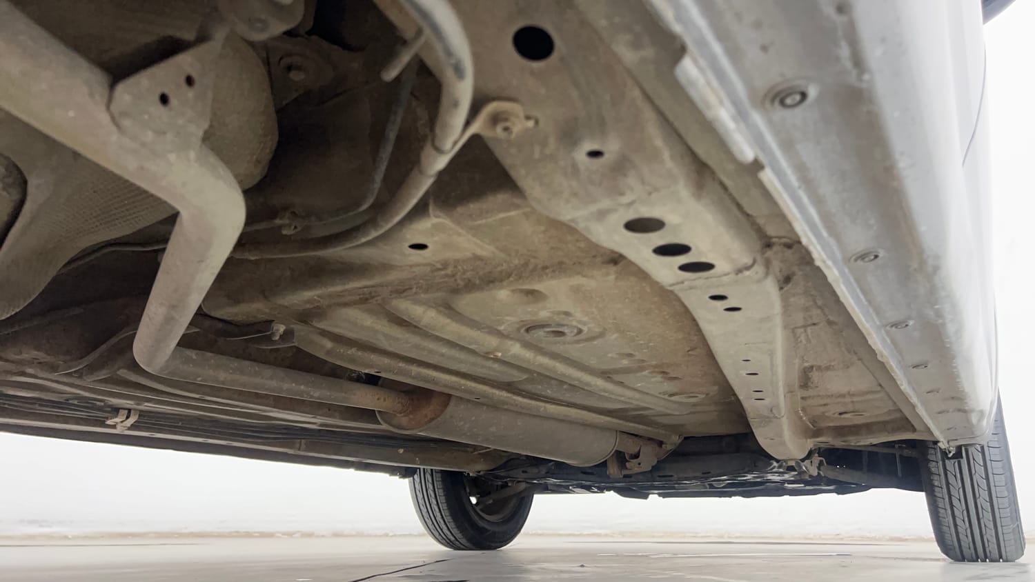 Used 2023 Maruti Suzuki Celerio VXi Petrol Manual extra REAR RIGHT UNDERBODY VIEW