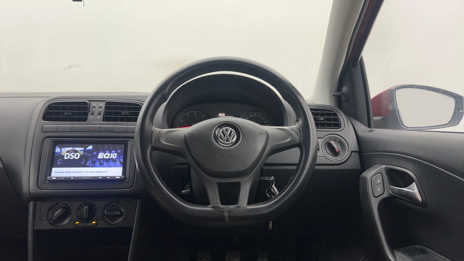 Used 2020 Volkswagen Polo Trendline 1.0L MPI Petrol Manual interior STEERING VIEW