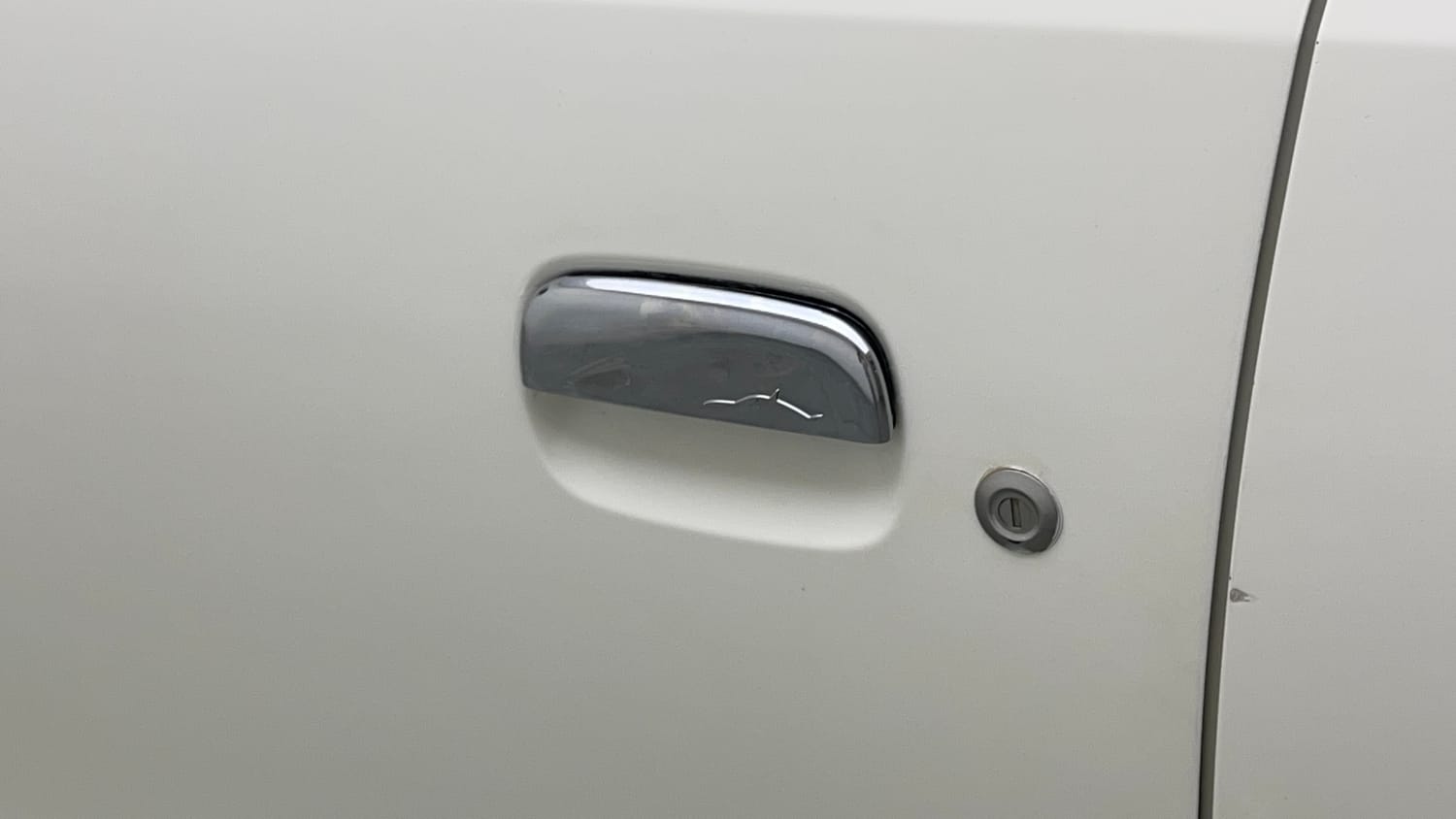 Used 2019 Maruti Suzuki Wagon R 1.0 LXi 1.0 Petrol Manual dents MINOR DENT