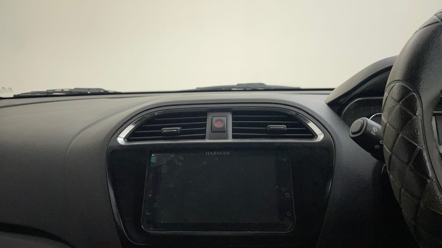 Used 2021 Tata Tiago XZA Plus Petrol Automatic top_features Touch screen infotainment system