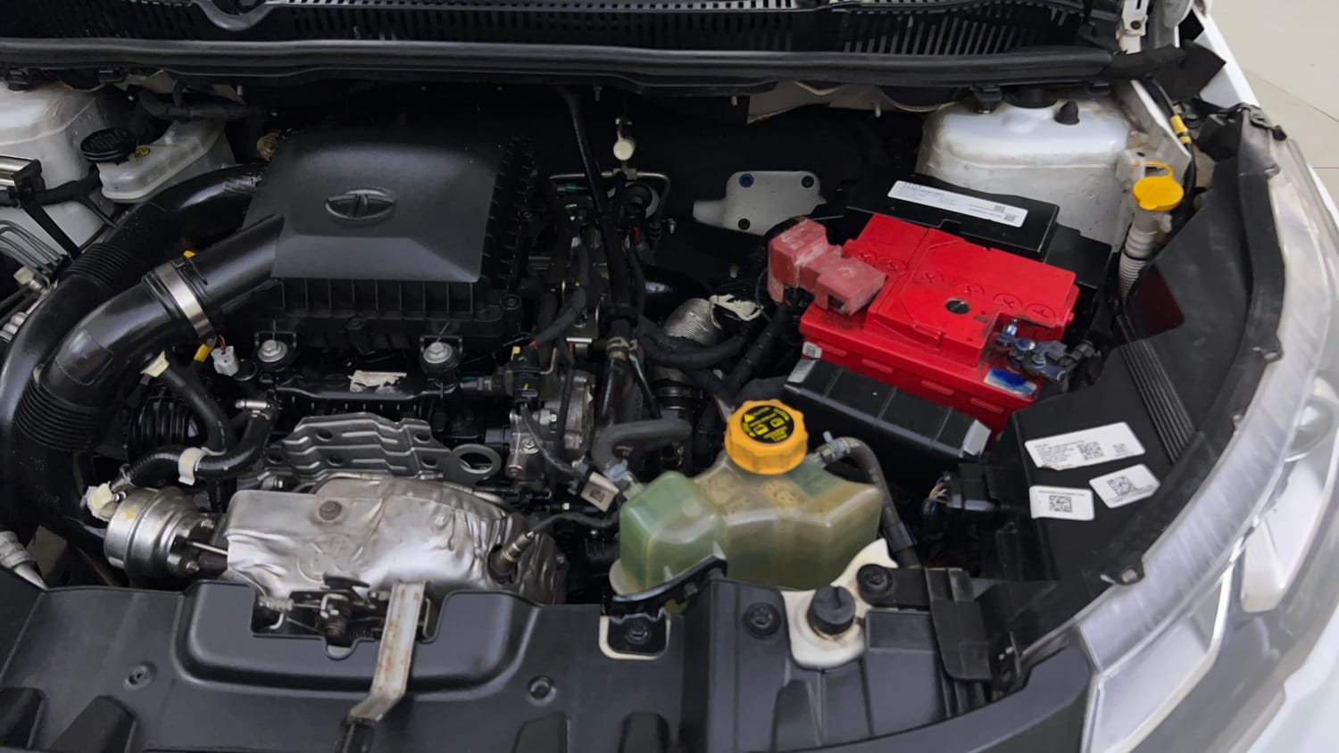 Used 2023 Tata Nexon XZA Plus Petrol Automatic engine ENGINE LEFT SIDE VIEW