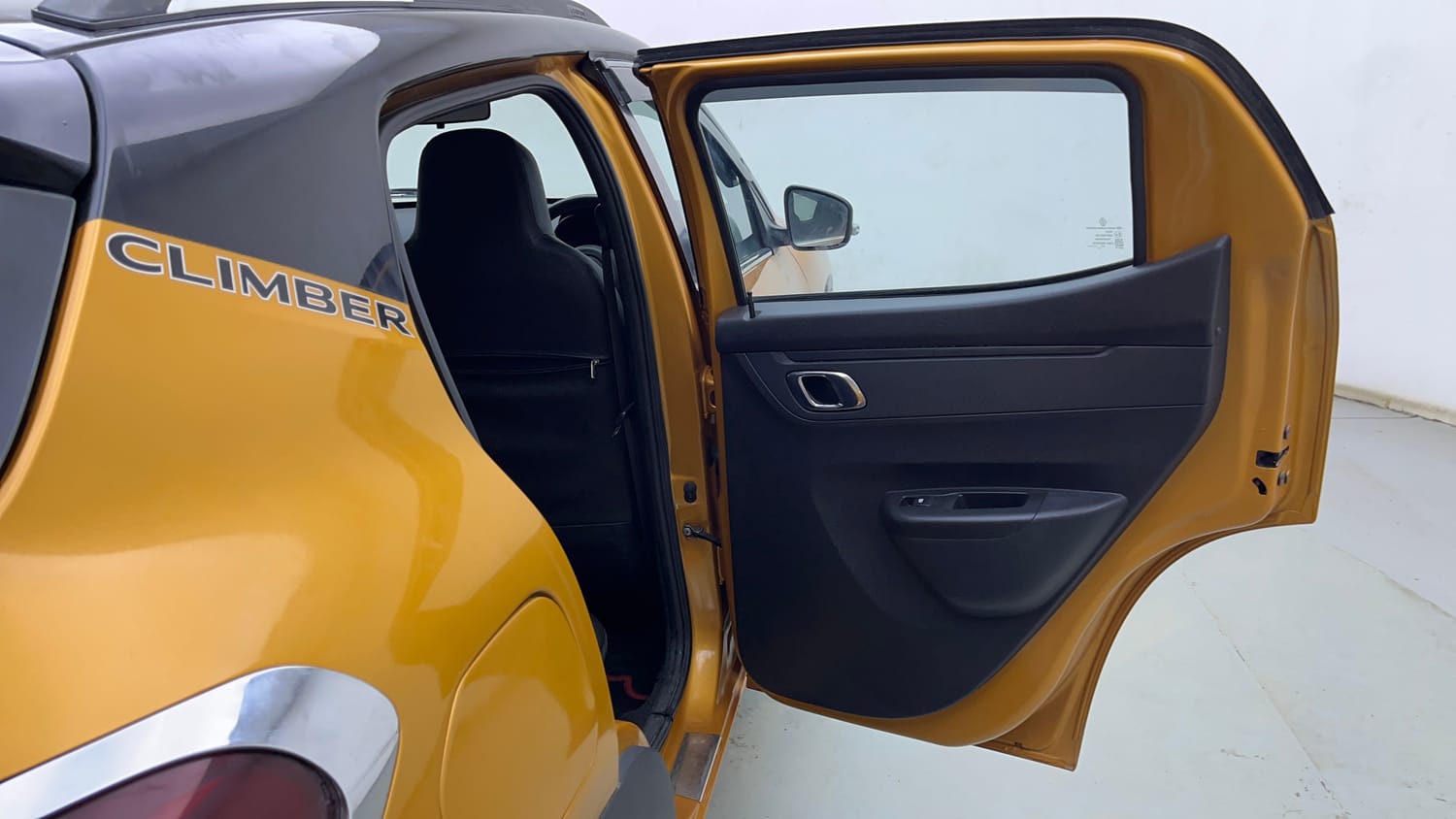 Used 2022 Renault Kwid CLIMBER AMT Petrol Automatic interior RIGHT REAR DOOR OPEN VIEW
