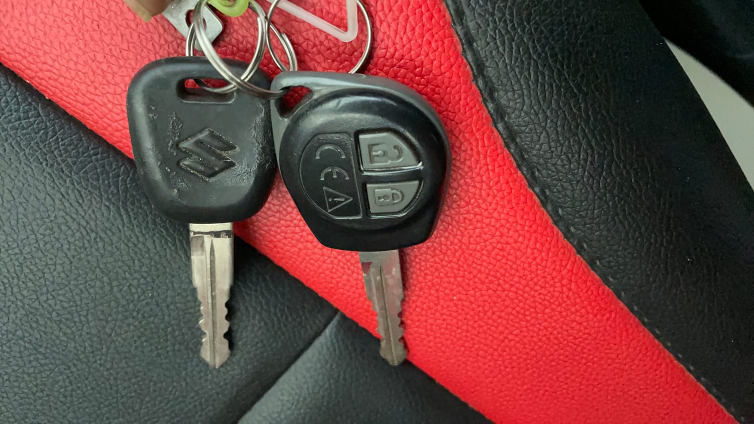 Used 2018 Maruti Suzuki Celerio ZXi Petrol Manual extra CAR KEY VIEW