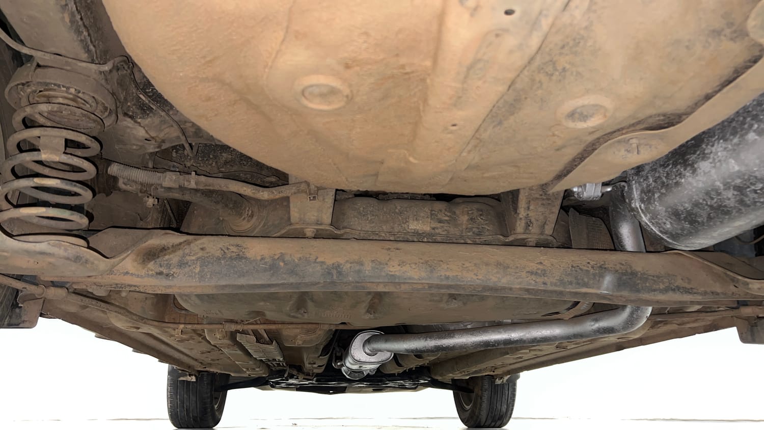 Used 2021 Hyundai Venue SX 1.0 Turbo iMT Petrol Manual extra REAR UNDERBODY VIEW (TAKEN FROM REAR)