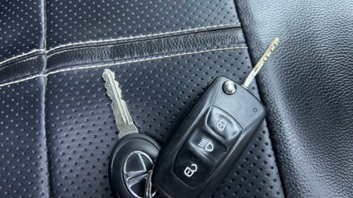 Used 2019 Tata Tiago Revotron XZ Plus Petrol Manual extra CAR KEY VIEW
