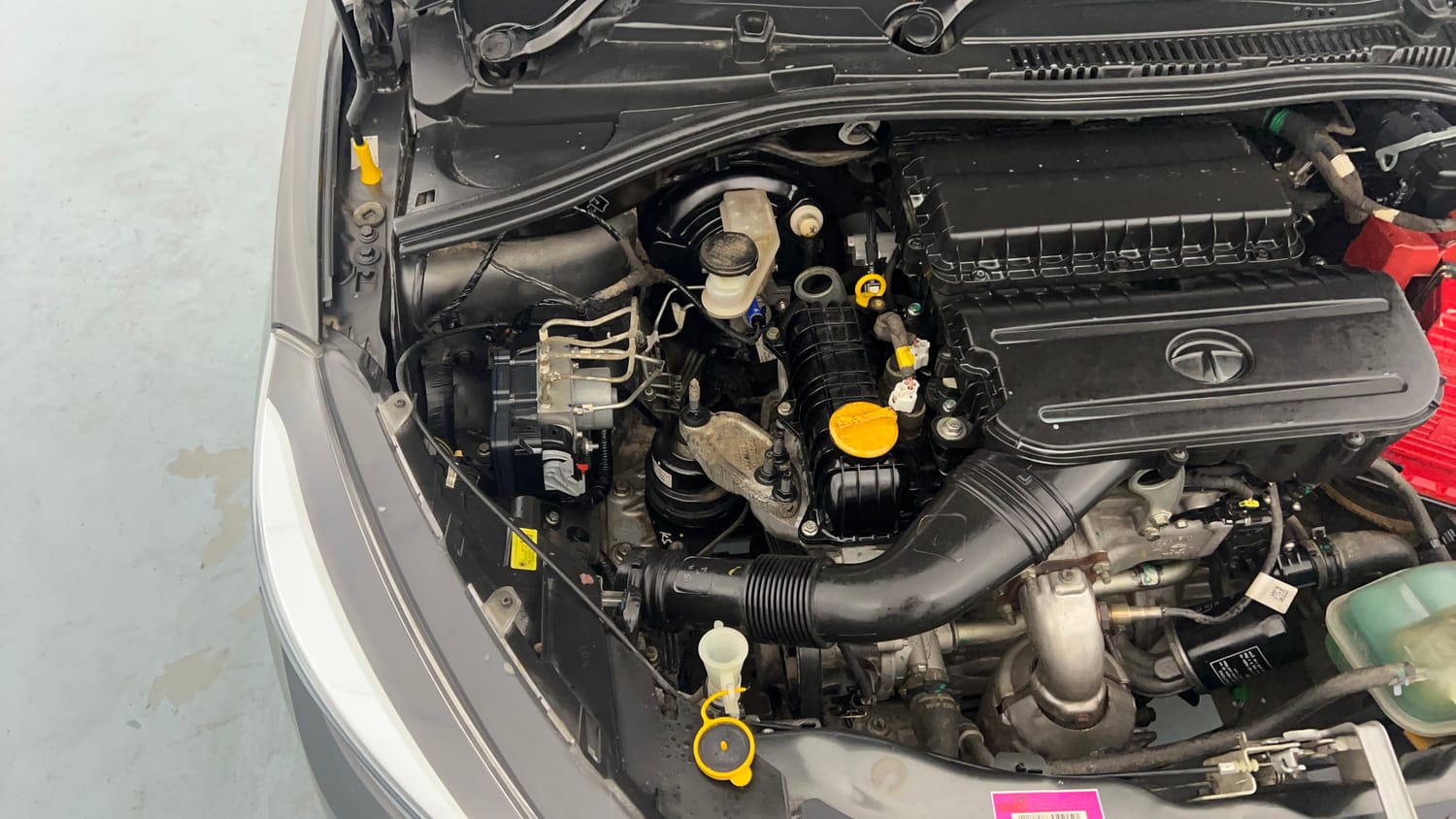 Used 2022 Tata Tigor XZ Plus CNG Cng Manual engine ENGINE RIGHT SIDE VIEW