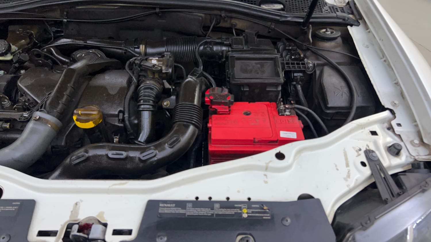 Used 2016 Renault Duster 110 PS RXL 4X2 MT Diesel Manual engine ENGINE LEFT SIDE VIEW