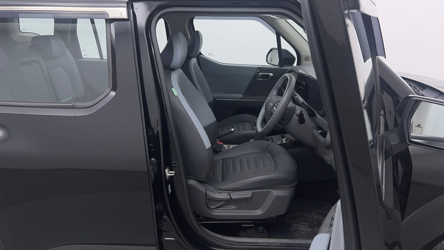 Used 2025 Kia Syros HTX 1.5 Diesel 6MT Diesel Manual interior RIGHT SIDE FRONT DOOR CABIN VIEW