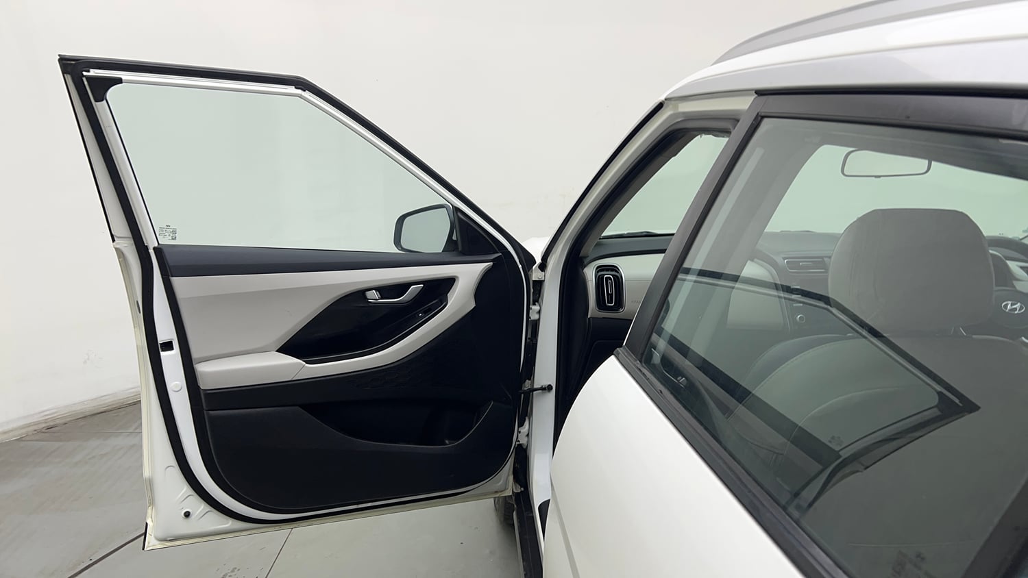 Used 2021 Hyundai Creta S 1.5 Petrol Petrol Manual interior LEFT FRONT DOOR OPEN VIEW
