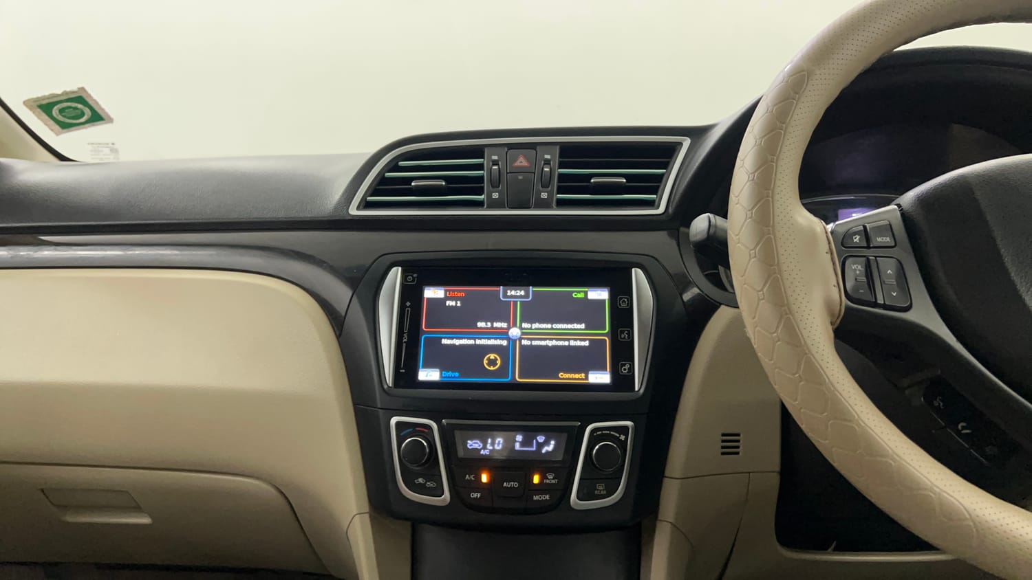 Used 2017 Maruti Suzuki Ciaz ZXI+ CNG (Outside Fitted) Cng Manual interior MUSIC SYSTEM & AC CONTROL VIEW