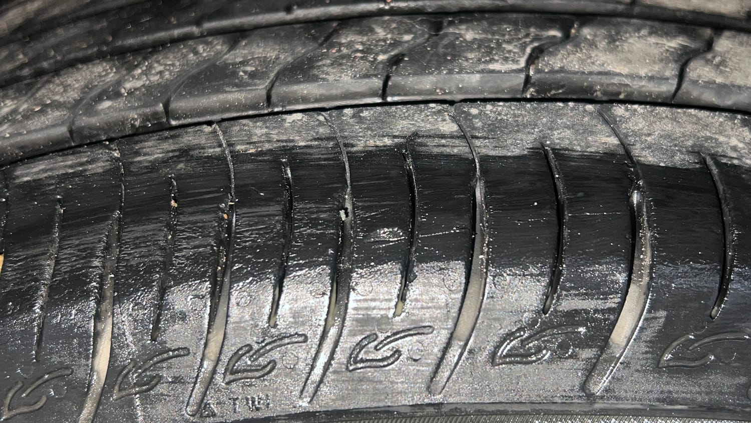 Used 2025 Kia Syros HTX 1.5 Diesel 6MT Diesel Manual tyres LEFT REAR TYRE TREAD VIEW